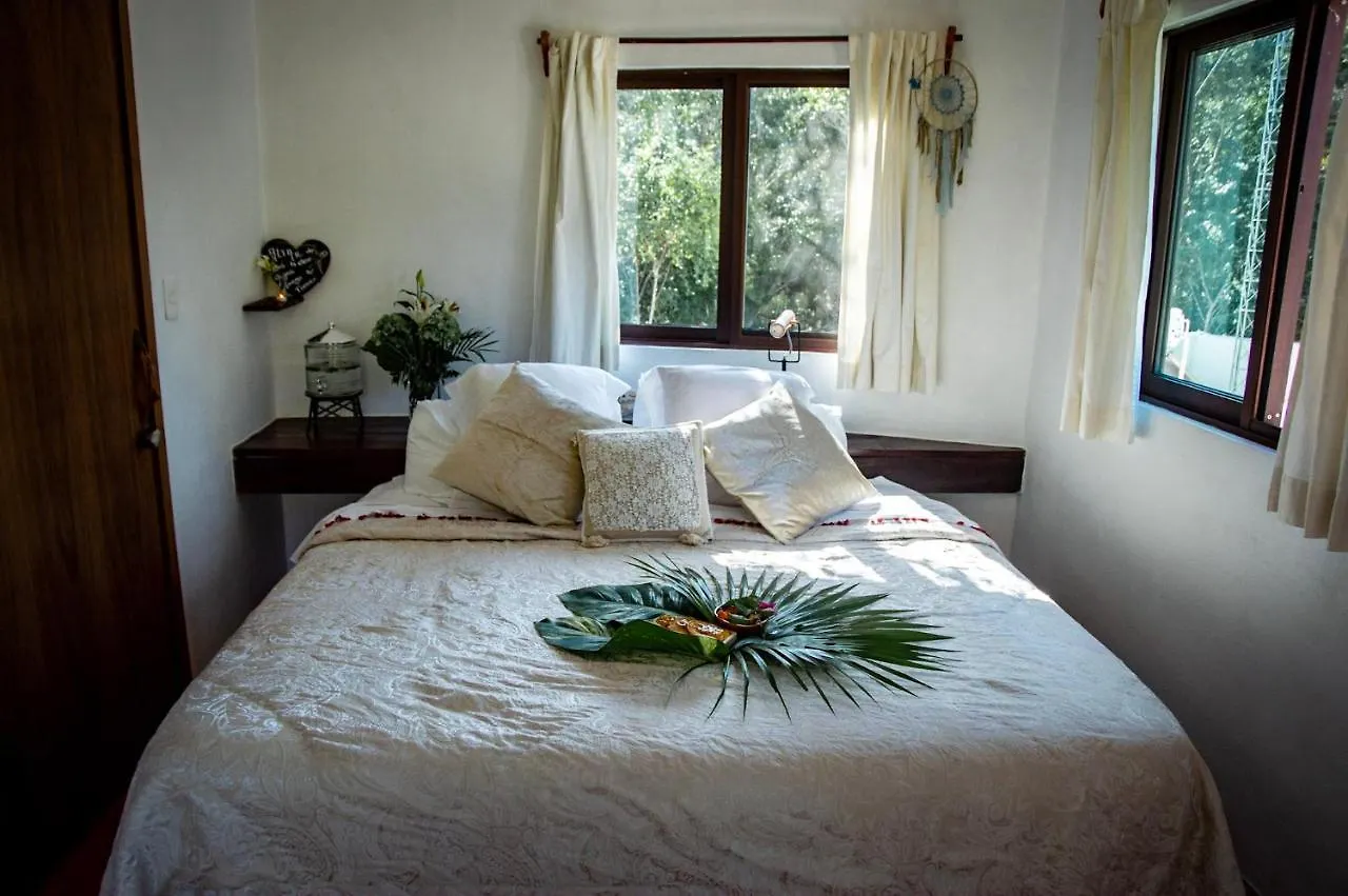 Bed & Breakfast La Posada Del Agua Y Fuego Chemuyil