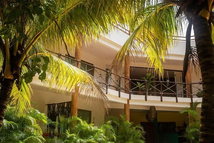 Bed & Breakfast La Posada Del Agua Y Fuego Chemuyil Mexico