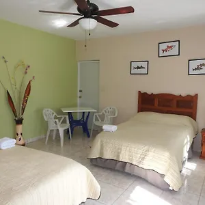 Pensión Palapas De, Punta Allen