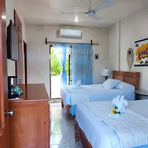 2* Hotel Sacbe